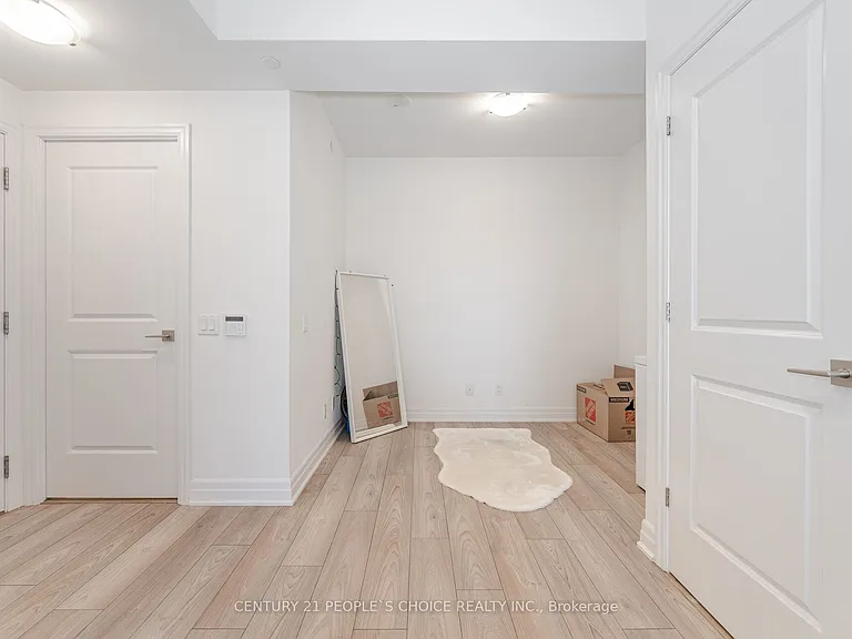 36 Elm Dr W #606 — Photo 6