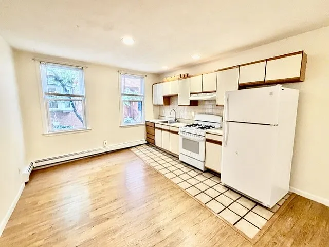 4 Webster Pl #1 — Photo 11