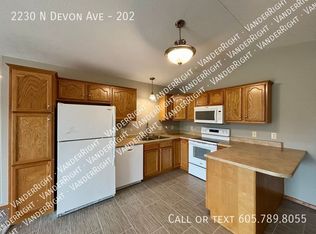 2230 N Devon Ave APT 202, Tea, SD 57064