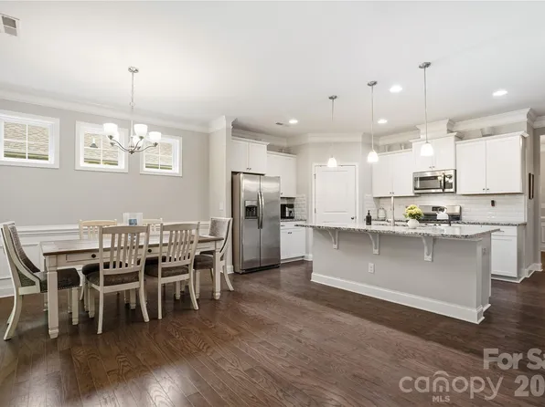 2444 Seagull Dr, Denver, NC 28037