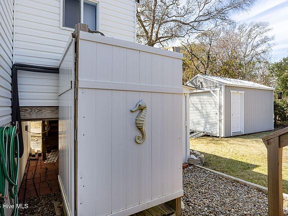 3rd image of 8504 Reed Drive