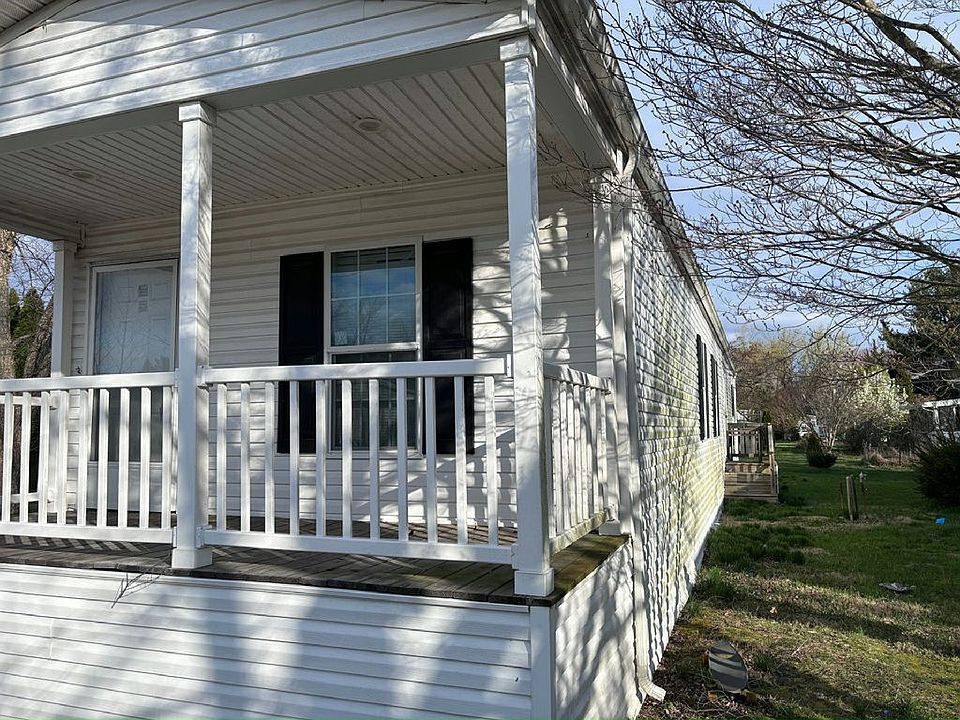 1st image of 31641 Holly Ct