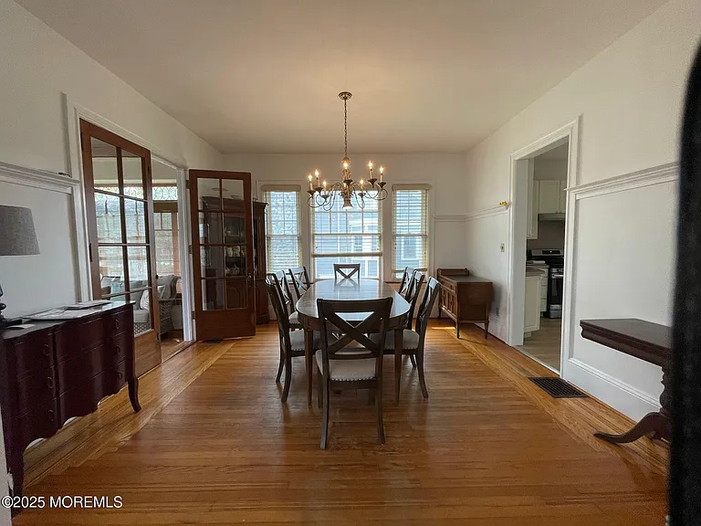 205 Euclid Ave — Photo 5