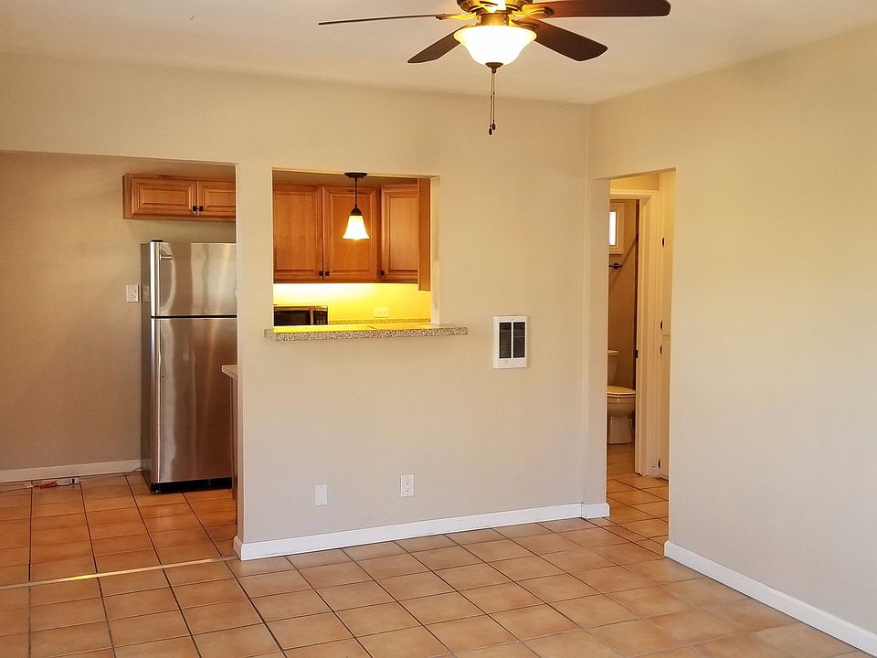 1st image of 2548-2554 State St #2554-C