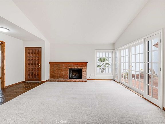 5th image of 7051 Island Village Dr