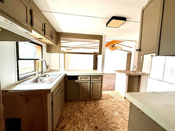 5th image of 11154 N Landing Rd