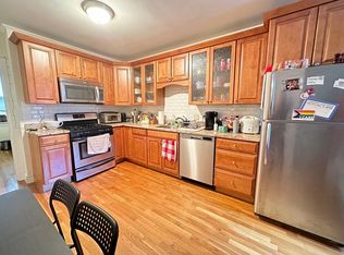 19 Revere St APT 5, Boston, MA 02114