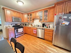 19 Revere St, Boston, MA