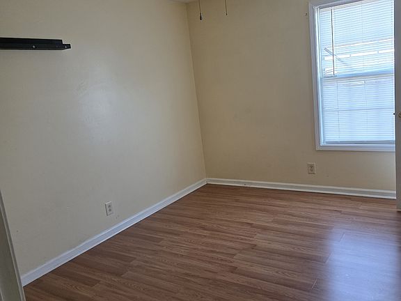 5th image of 408 Jack Miller Blvd APT B