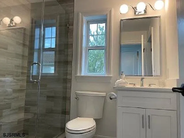 103 N Monroe Ave — Photo 25