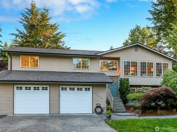 22808 45th Place W, Mountlake Terrace, WA 98043