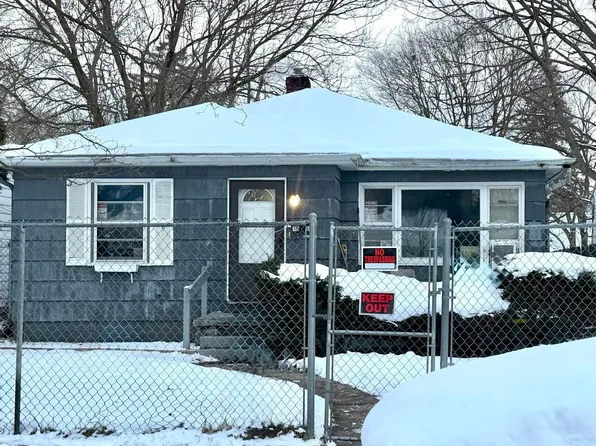 1506 Huey St, South Bend, IN 46628