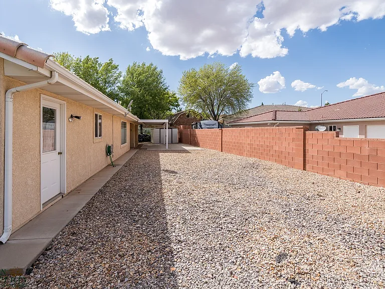 2342 W 1710 North Cir — Photo 7