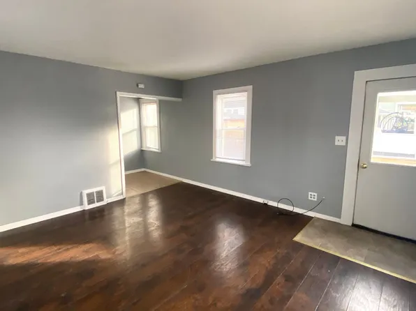 3912 N Atlantic Ave, Peoria Heights, IL 61616