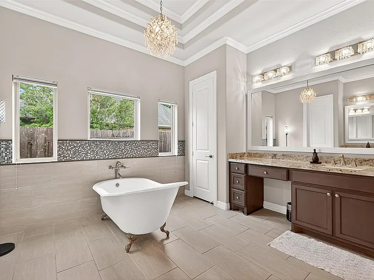 32607 Wingfoot Cir — Photo 30
