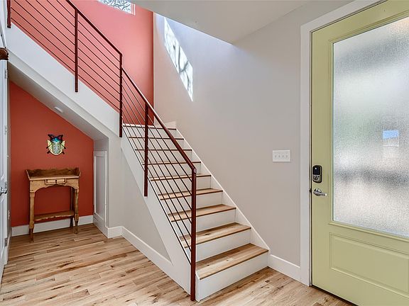 4th image of 1205 Enfield Rd