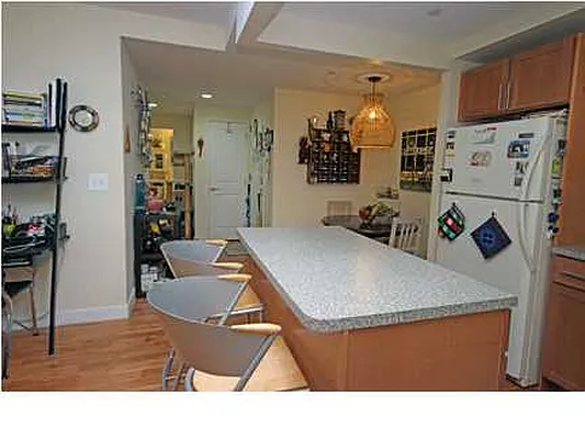 Sold by Ann Ferguson, LLC | media 6