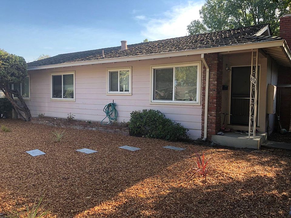 1st image of 634 Keats Ct