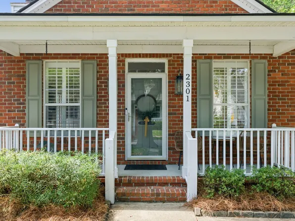 2301 Chadbury Ln, Mount Pleasant, SC 29466