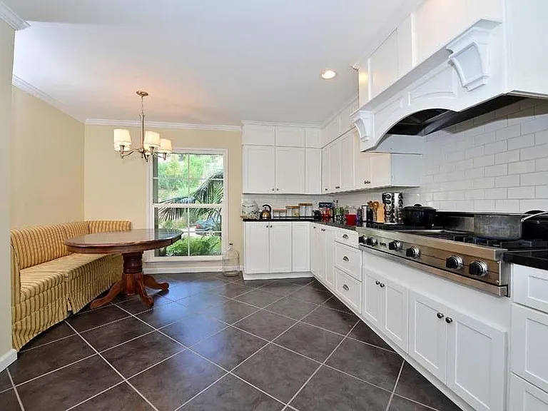 Kitchen Seating Area, Comes with Table and Benches/Booth