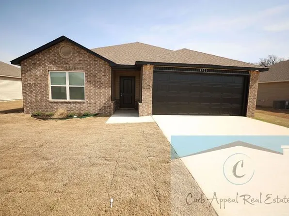 4720 Copley Dr, Jonesboro, AR 72404