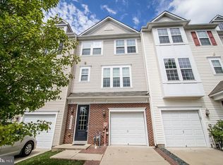 43522 Wild Iris St, California, MD 20619