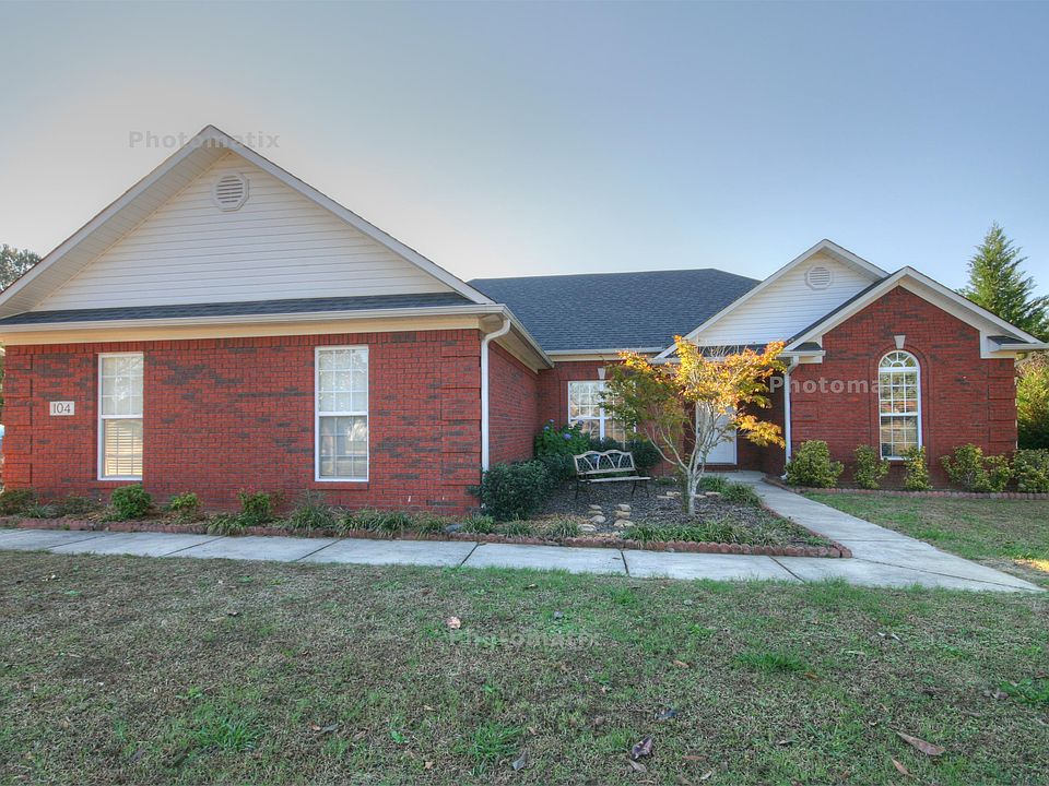1st image of 104 Jewell Cobb Ct