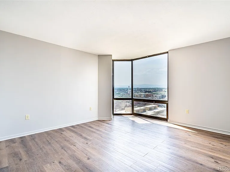 1625 Larimer St #2108 — Photo 4