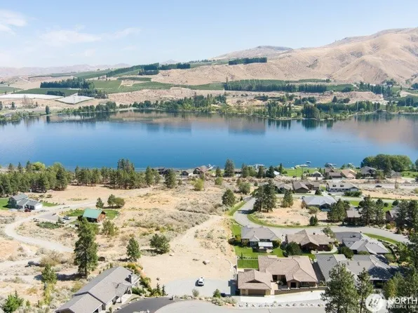 15330 Lakeview Street, Entiat, WA 98822