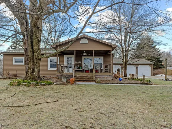 13281 Berlin Station Rd, Berlin Center, OH 44401