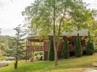 147 Cherry Tree Ln, Banner Elk, NC 28604