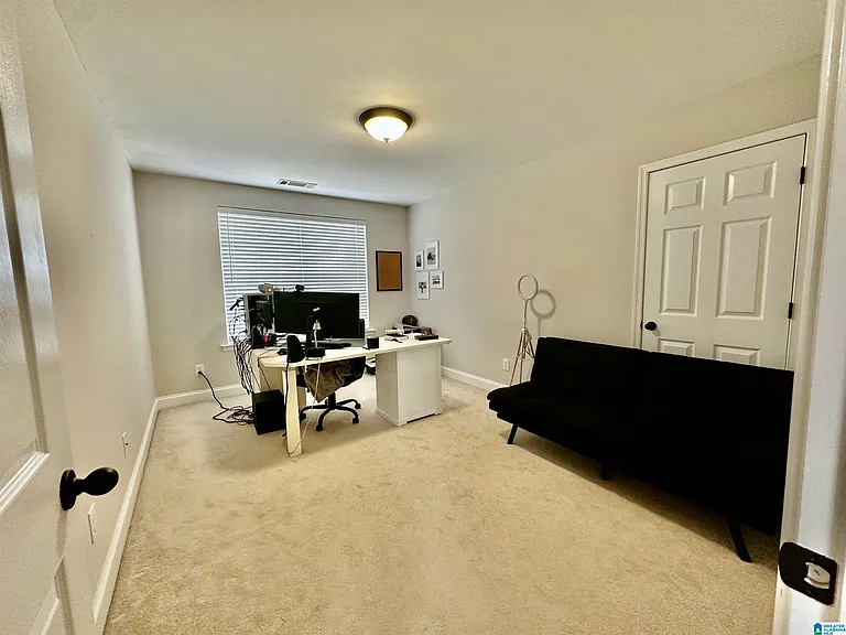 277 Creekside Ln — Photo 31