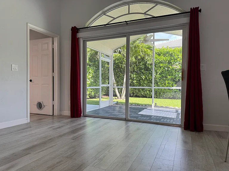 1664 Oak Berry Cir — Photo 14