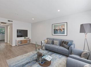 810 Crenshaw Blvd, Los Angeles, CA 90005