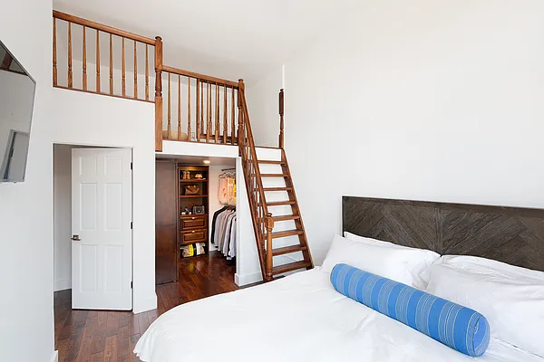 Sold by Compass | media 11