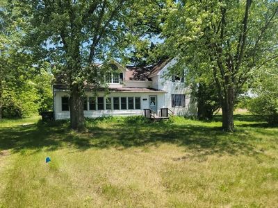 3320 N Sturgeon Rd, Midland, MI, 48642