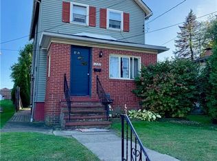 1227 Negley St, Farrell, PA 16121