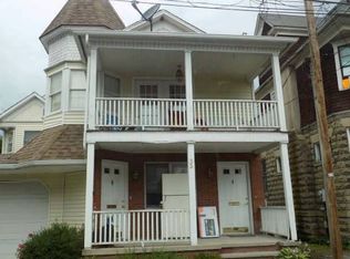 35 Wyoming St, Carbondale, PA 18407