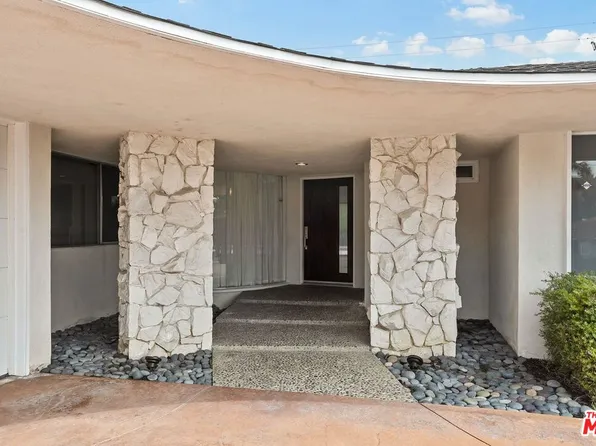 6616 Wooster Ave, Los Angeles, CA 90056