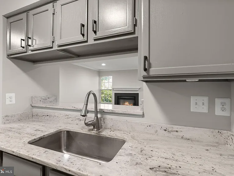 4720 Dorsey Hall Dr #602 — Photo 11