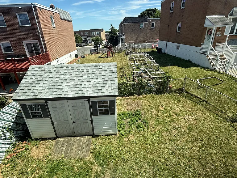 10211 Ambridge Pl — Photo 28