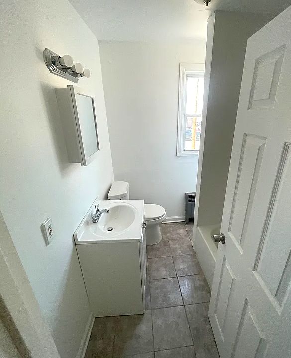 2nd image of 335 Myrtle Ave #1BA