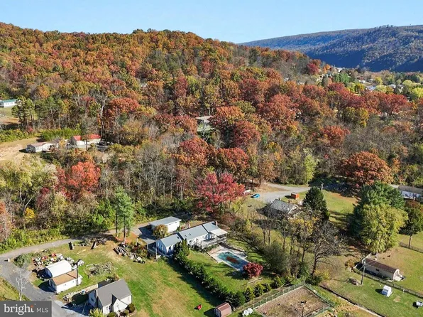 11416 Kline Dr NW, Cumberland, MD 21502