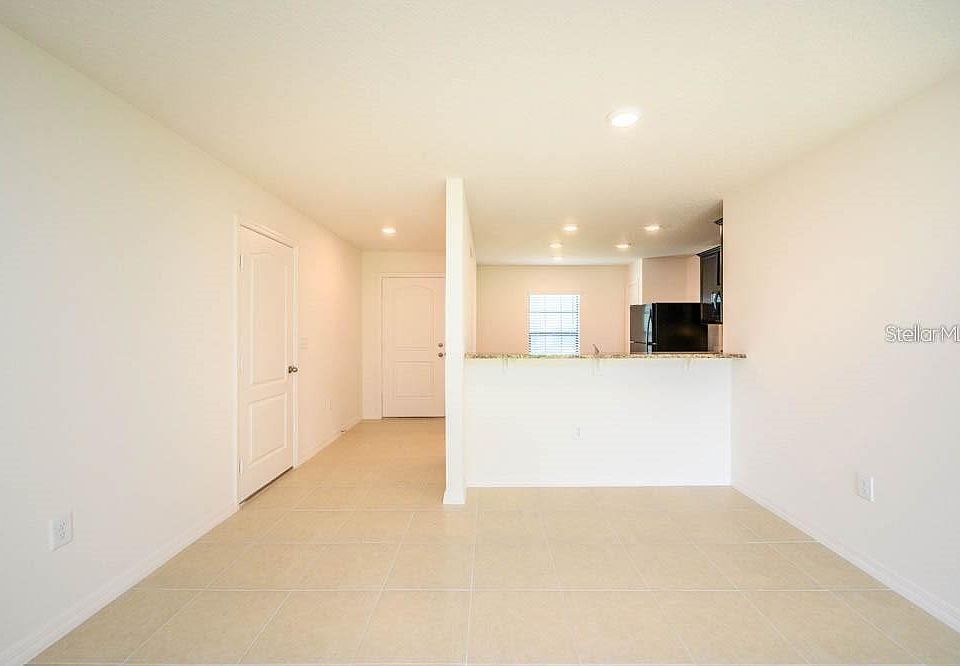 2nd image of 3070 Millstone Ave