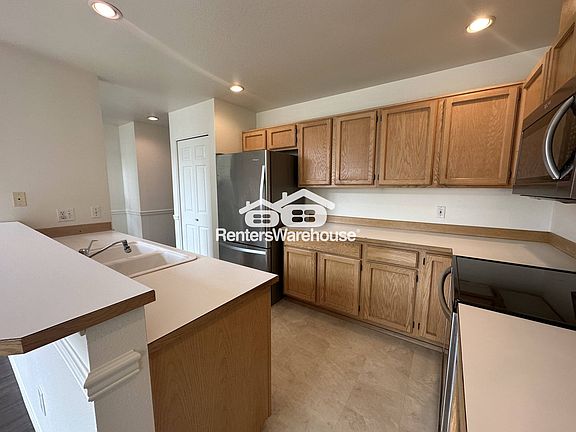 4th image of 6611 S 238th Pl APT J101