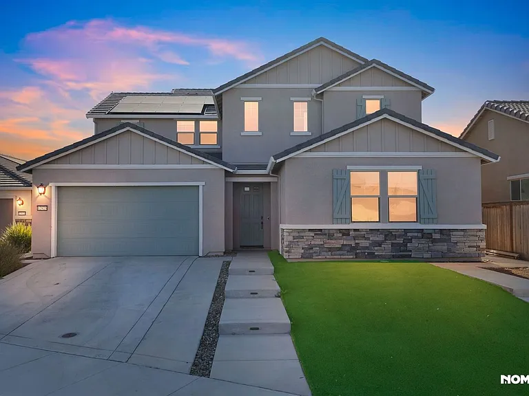 12925 Knightsbrook Ave — Photo 2