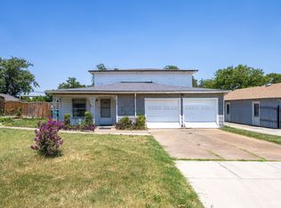 2716 NW Loraine St, Fort Worth, TX 76106