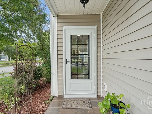3rd image of 50 Bushwood Drive
