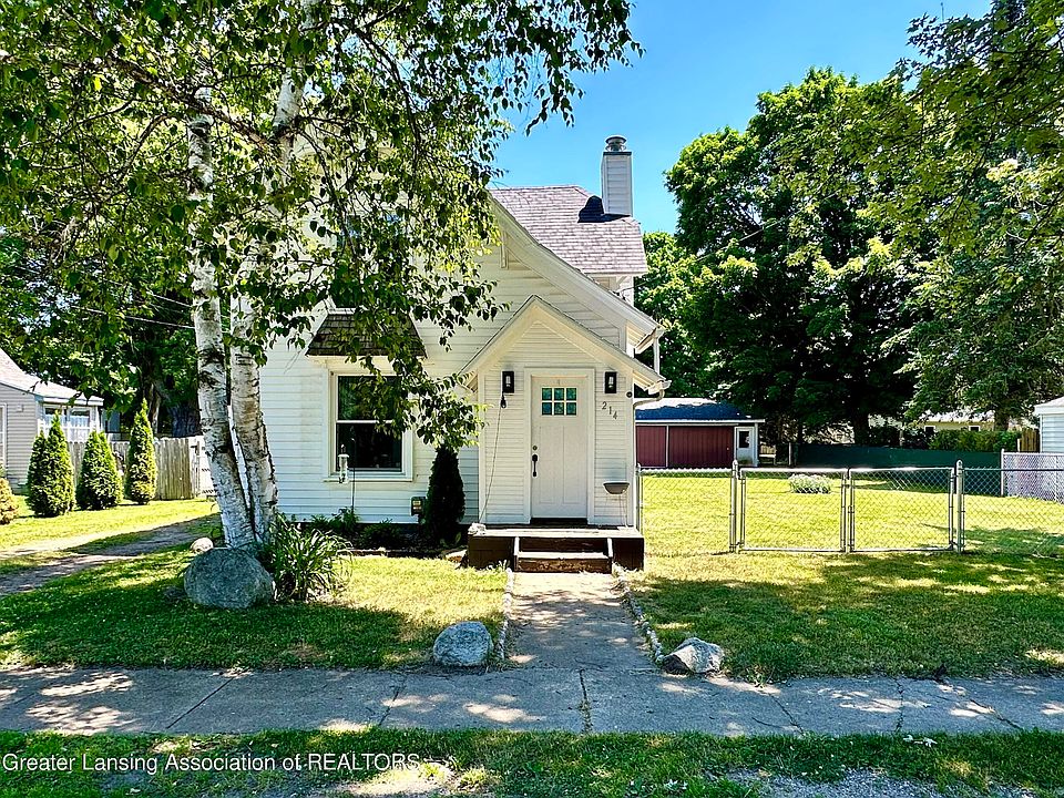 1st image of 214 Church St