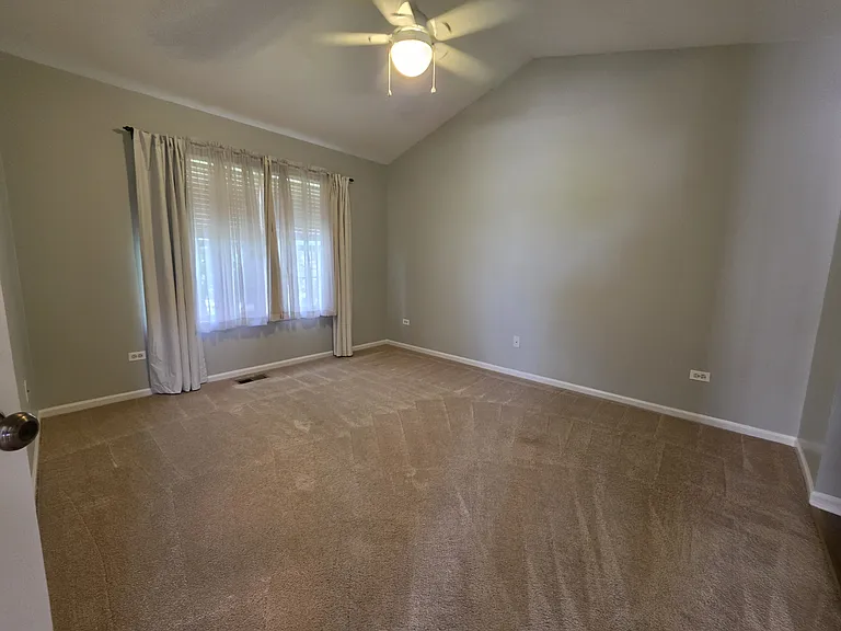 2904 Rutland Cir — Photo 27